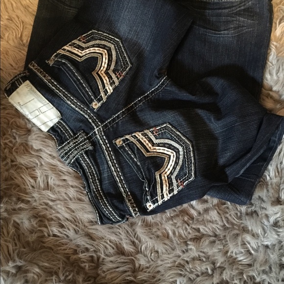 Jeans - Picture 1 of 2